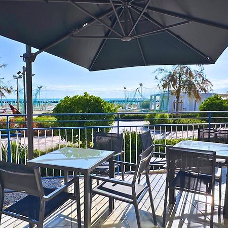 Hotel Ideal Rimini Bagian luar foto
